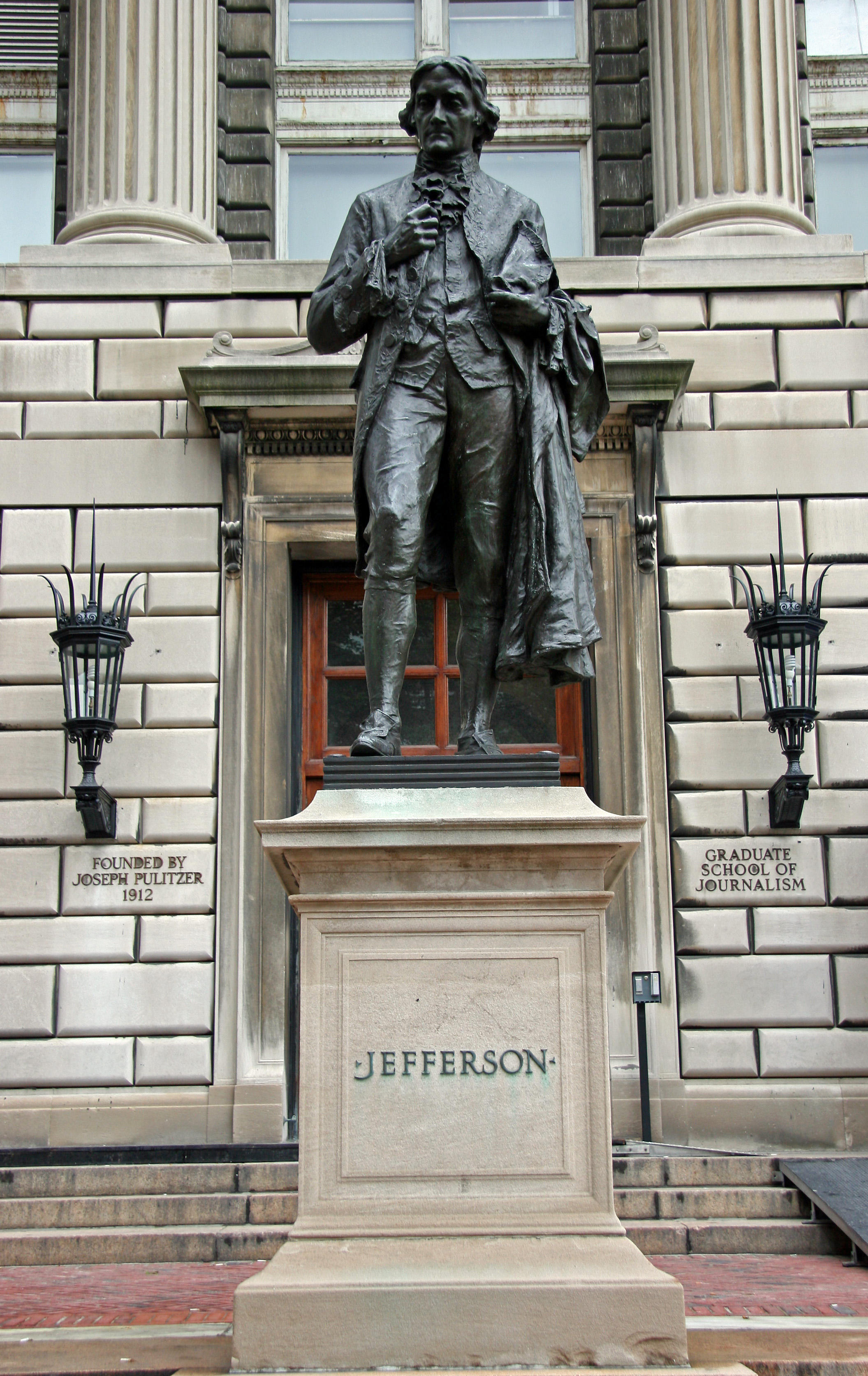 Thomas Jefferson Statue at the School of Journalism