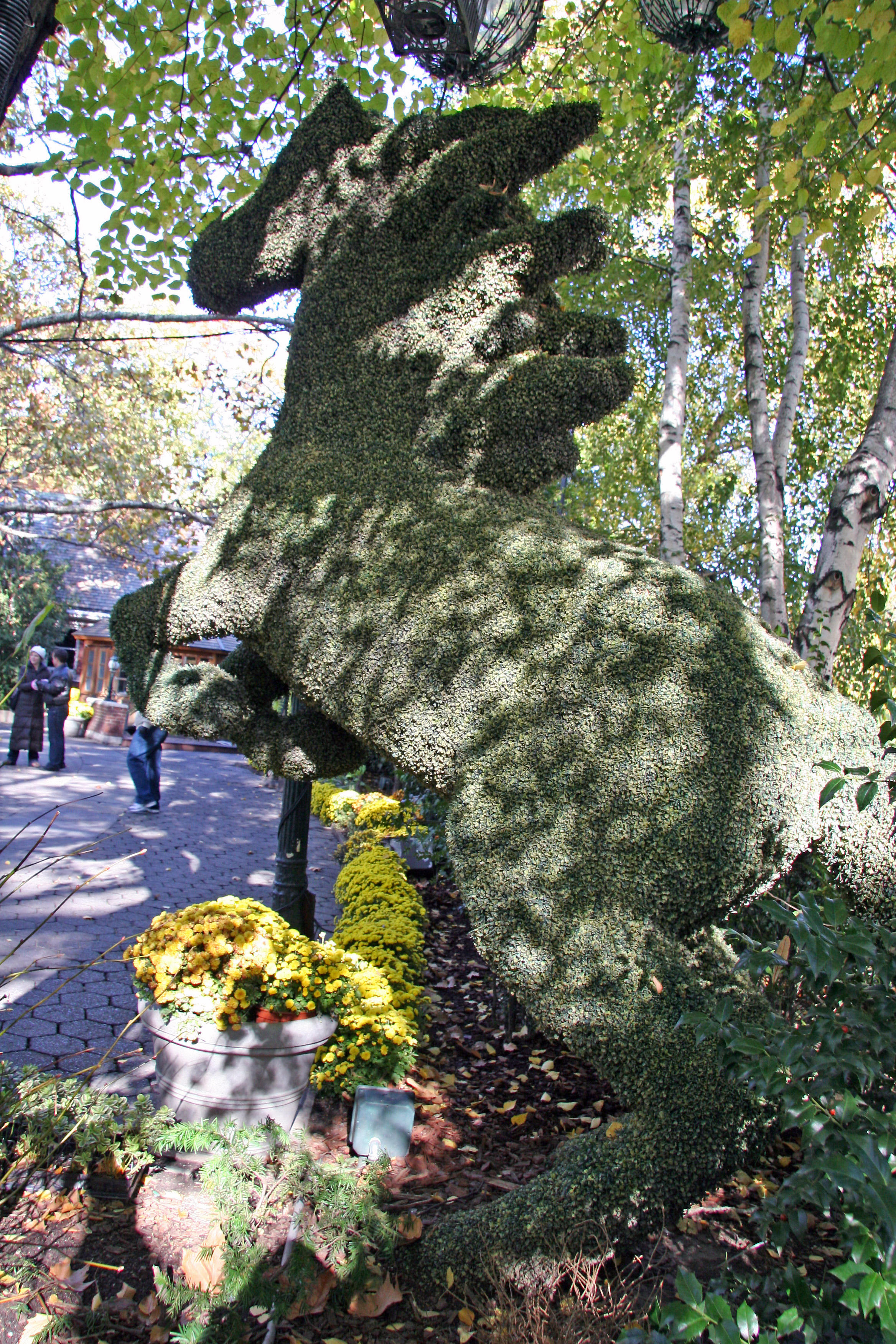 Stallion Topiary - Tavern on the Green Garden