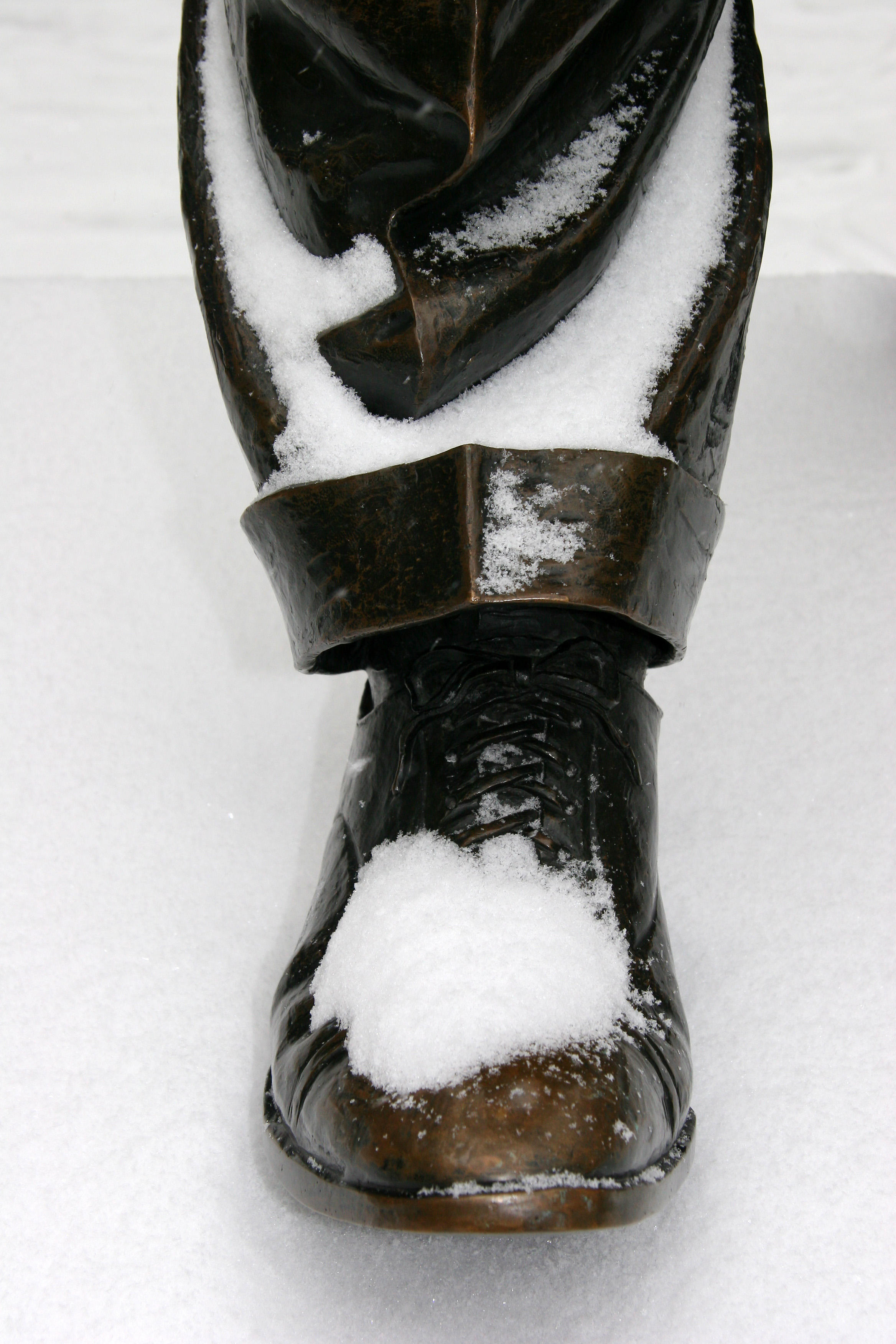 First Snow of the Season - Mayor LaGuardias Foot