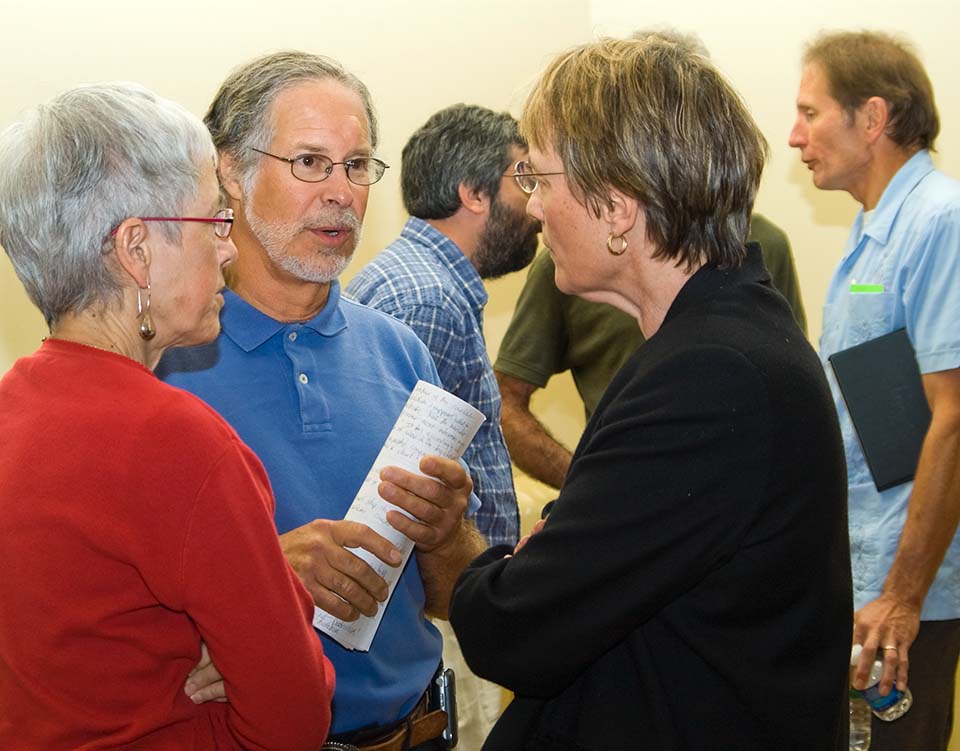 Community Forum198-Edit.jpg