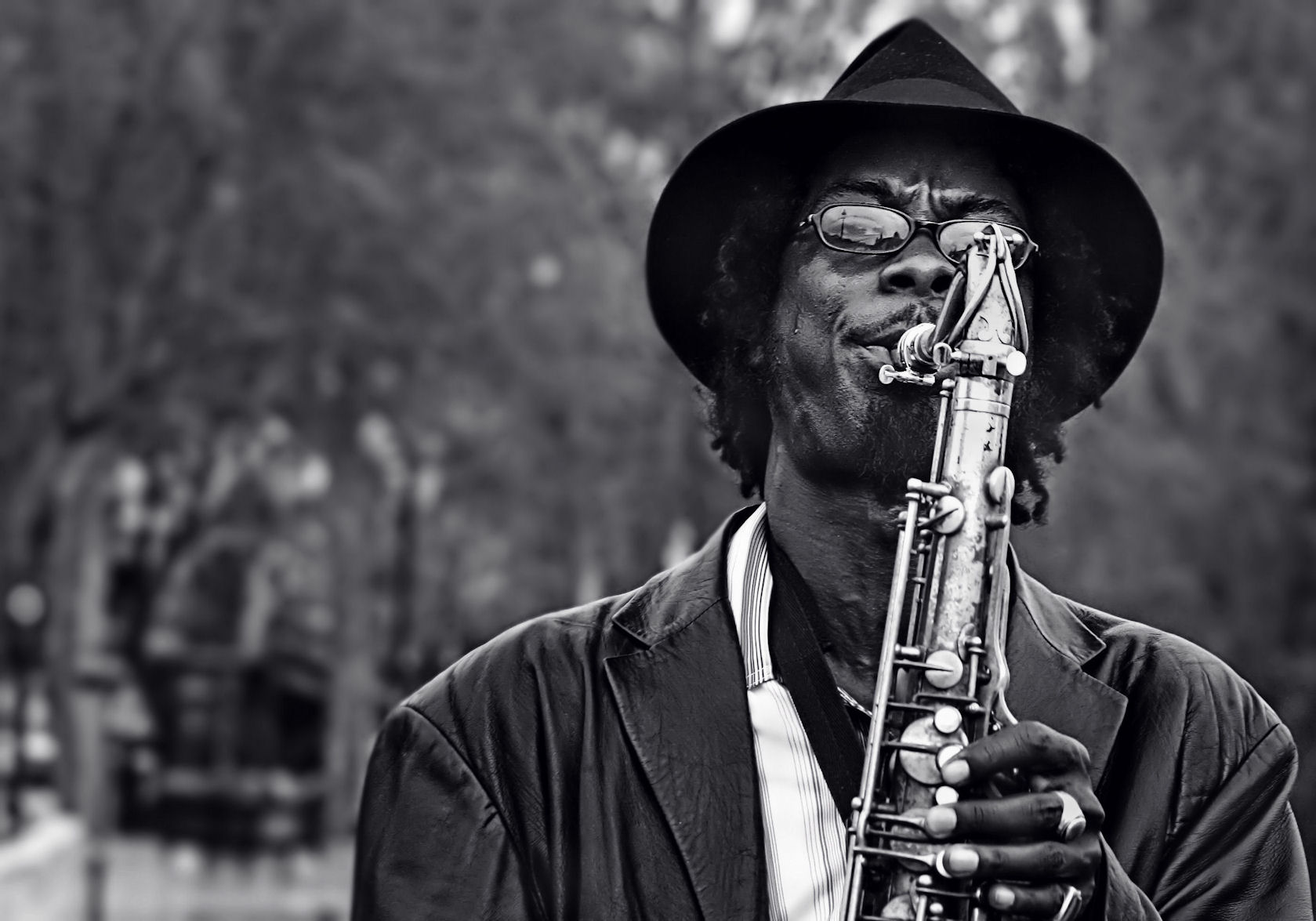 Parisian blue notes...