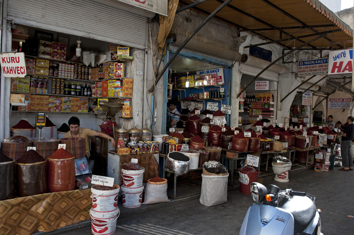 Sanliurfa June 2010 8902.jpg