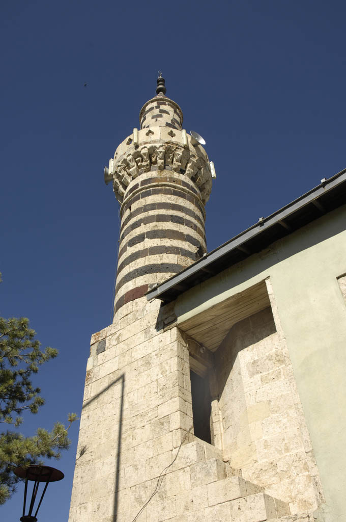 Harput Alacalı Mosque 9558.jpg