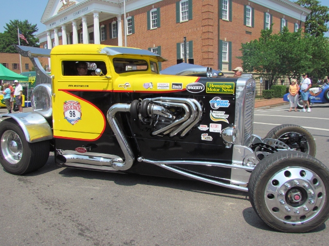 1950 Peterbilt Custom Yellow 600 HP Detroit Diesel