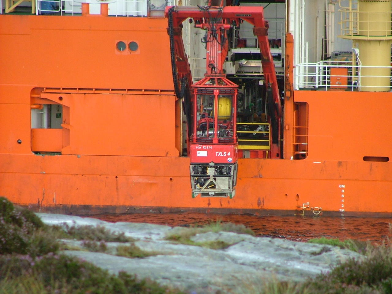 Normand Mermaid P 103 on search in Rongesund with submarine after Dung Tran Larsen