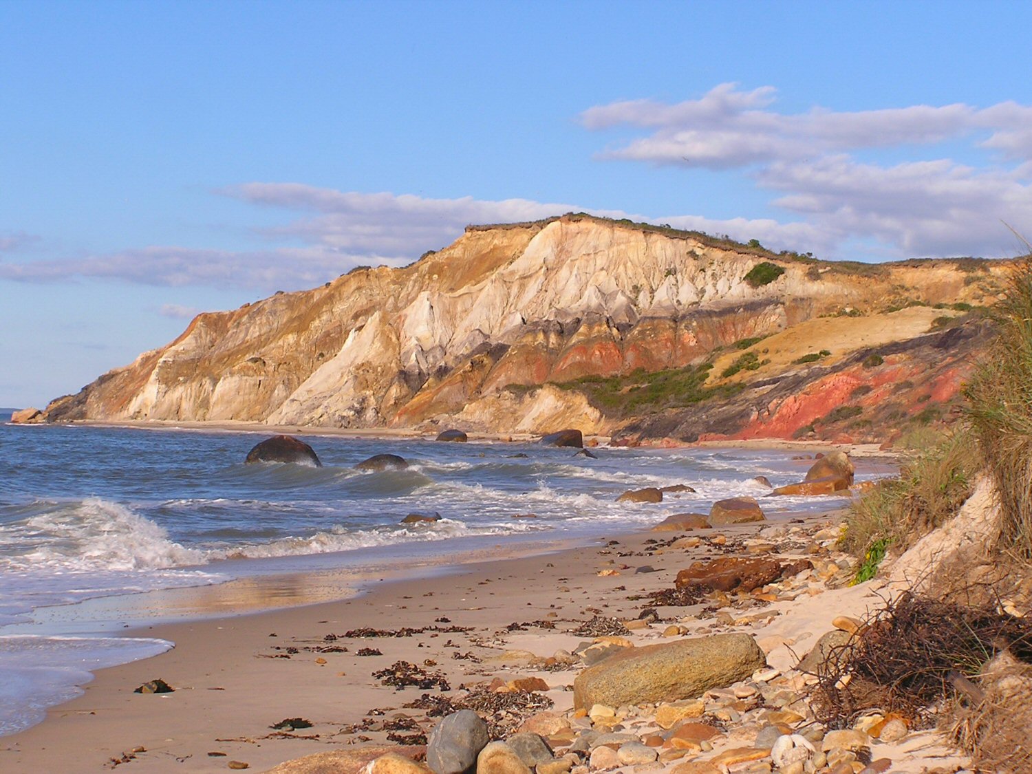 Clay Cliffs of Gay Head.jpg
