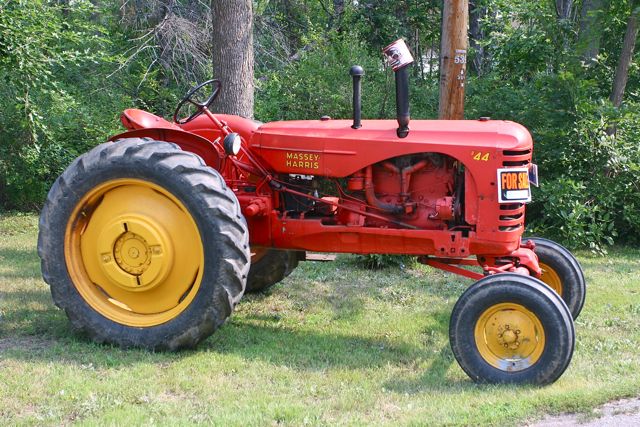 Massey Harris 44