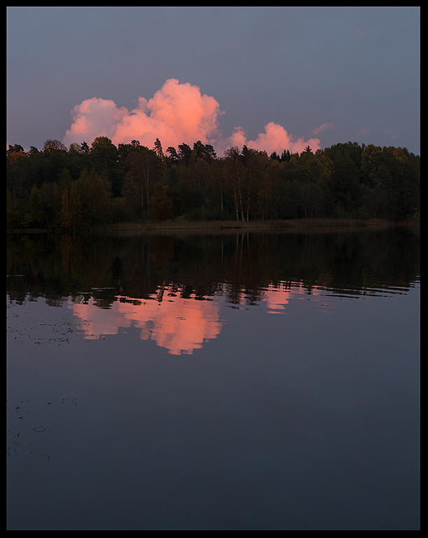 Late evening clouds over Lake Asa (asasjn)