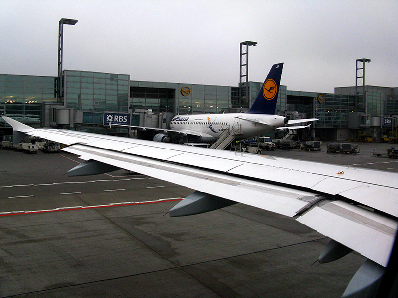 At Frankfurt am Main Airport, taxiing to take-off .. 2973