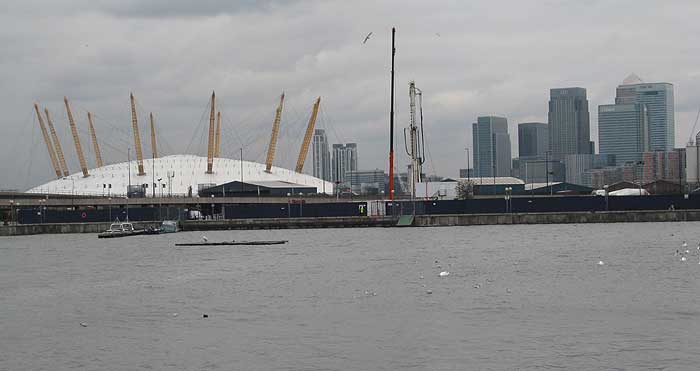 o2 dome & canary wharf