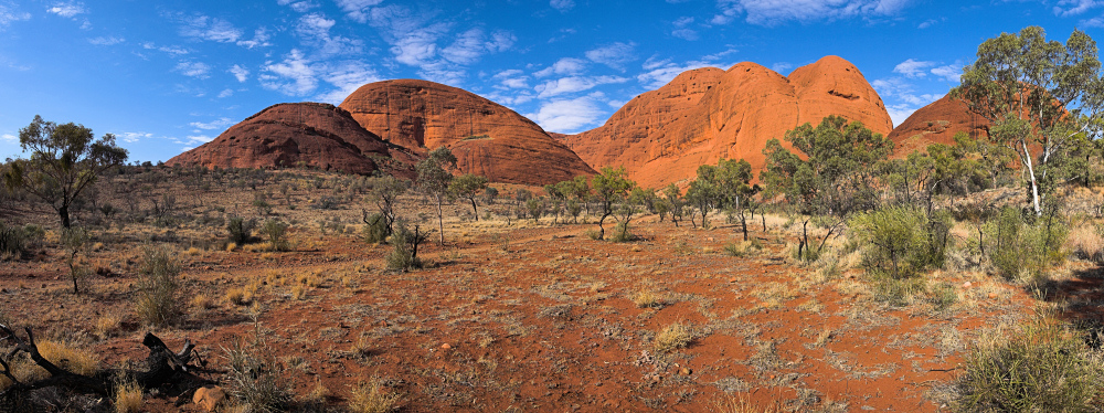 Kata Tjuta domes panorama 3