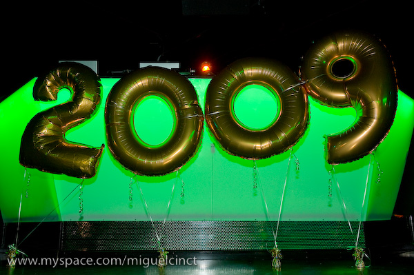 scnewyearseve08-1.jpg