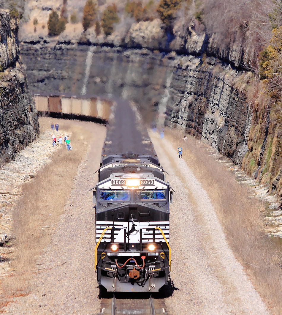 Southbound NS 792 with a pair of new GE ES44ACs (and two more DPU on the rear) climb Kings Mountain 