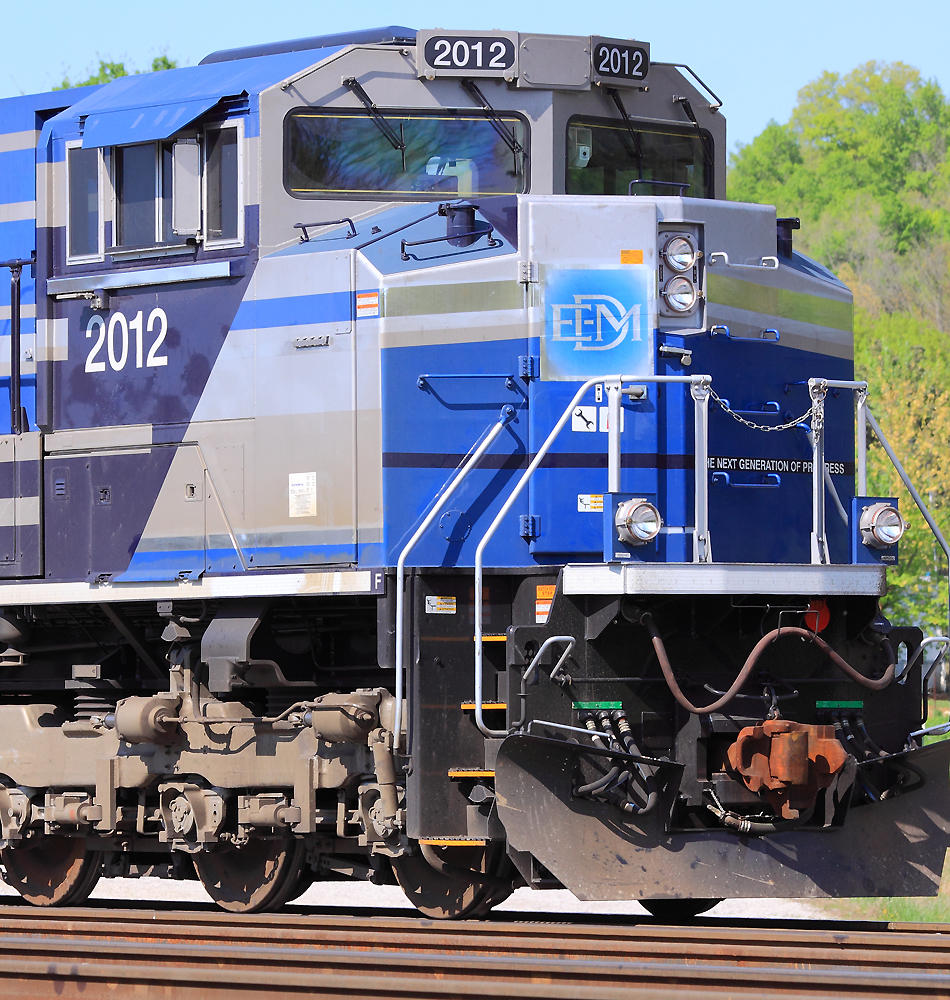 EMDX 2012, NS train 58A at Burnside KY 
