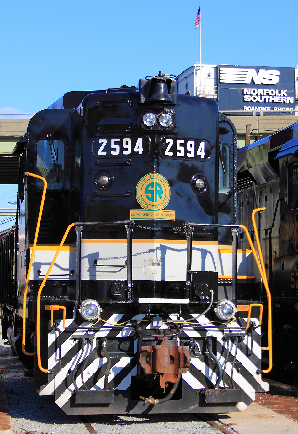 Southern 2594 (loaned by TVRM) on display