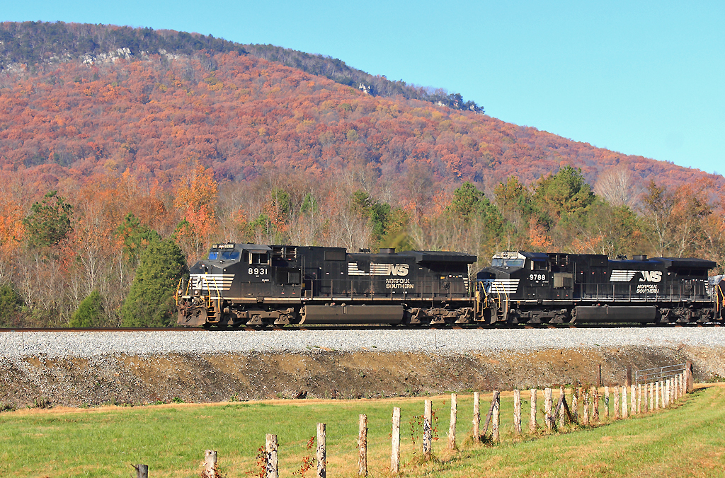 NS 179 at Rising Fawn, on the AGS North