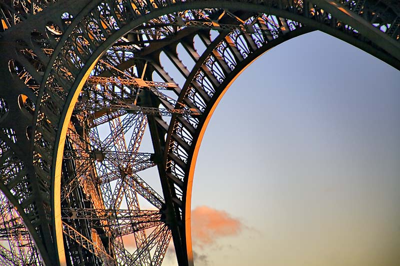 Fifth Place <br>A metal structure at sunset<br>  by alexeig