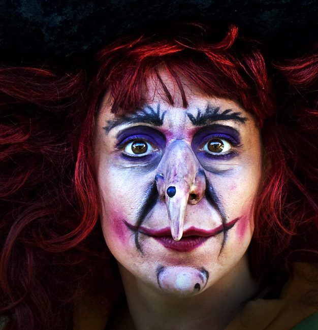 Witch looks at you