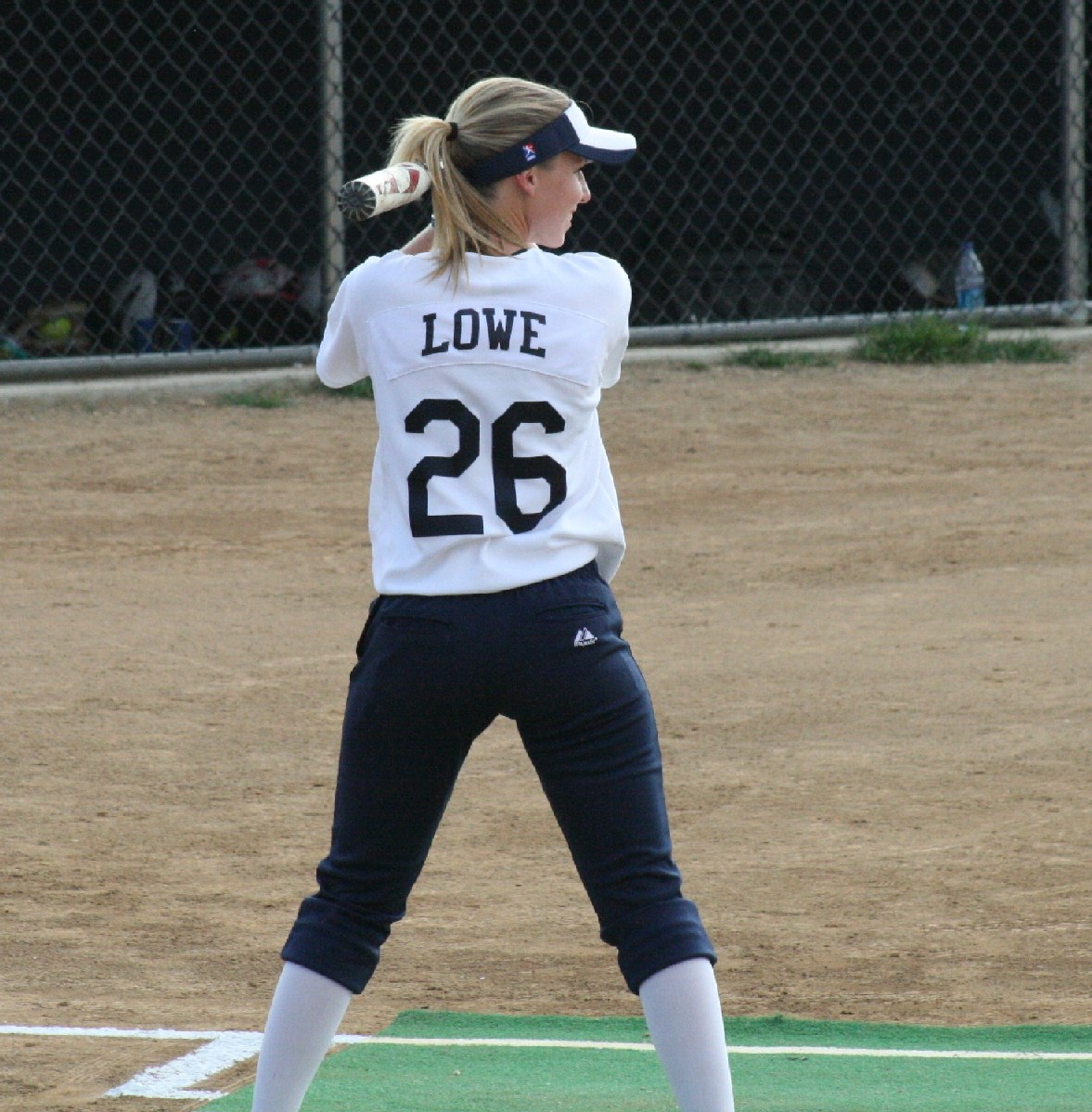 Lowe 258 1.JPG