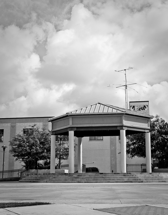 Downtwn091909_75.jpg