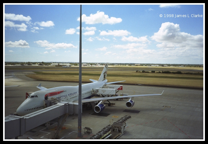British Airways 747-400 with Japanese Themed Tail Art