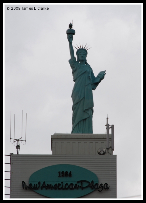 Lady Liberty in Osaka