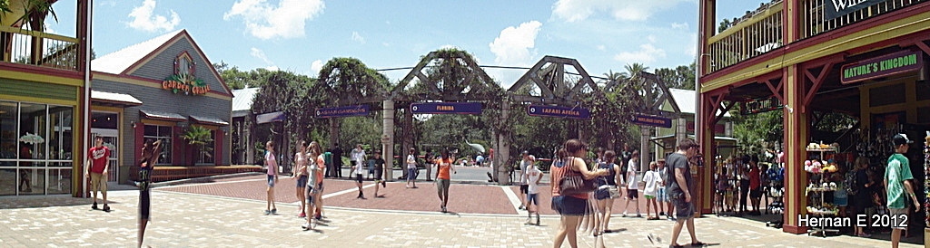 LOWRY PARK ZOO