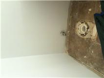 Bathroom 2.jpg