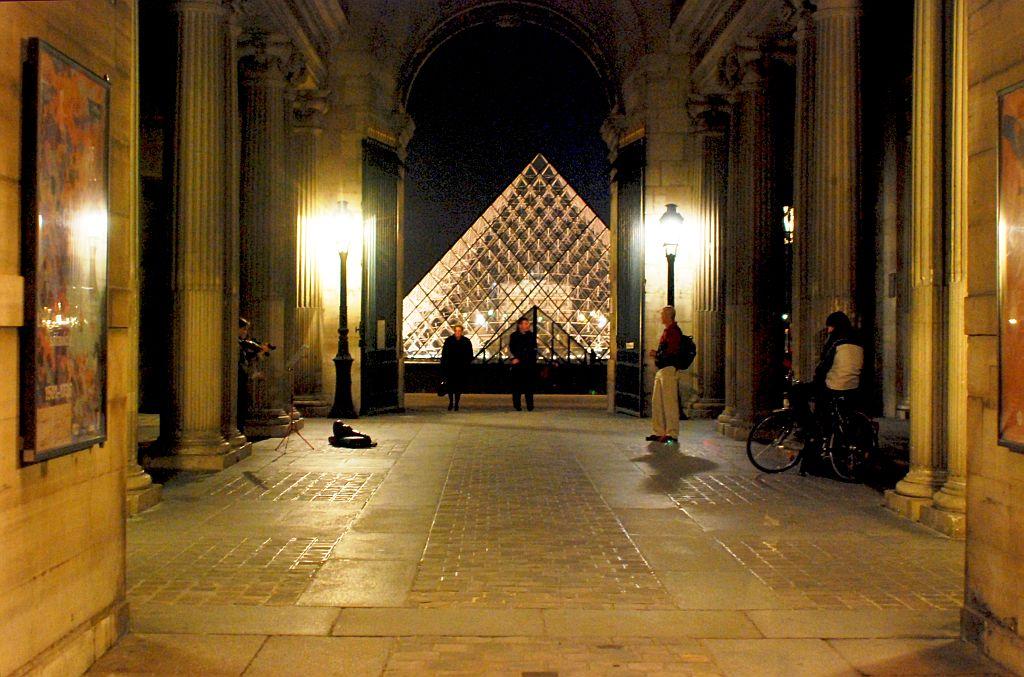 Le violon du Louvre.