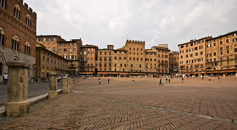 14_Sep_09 Siena Il Campo.jpg