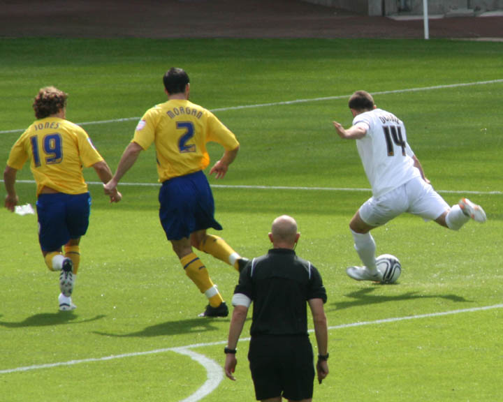 Dobbie Shot