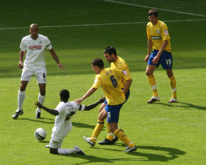 Dyer Lunge