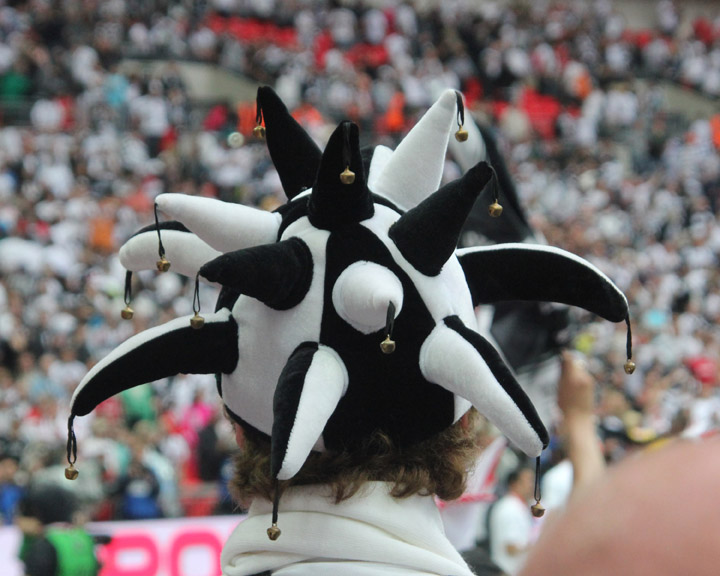 Its Jester Hat
