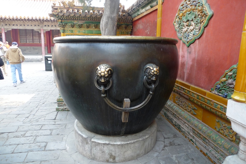 urns for water