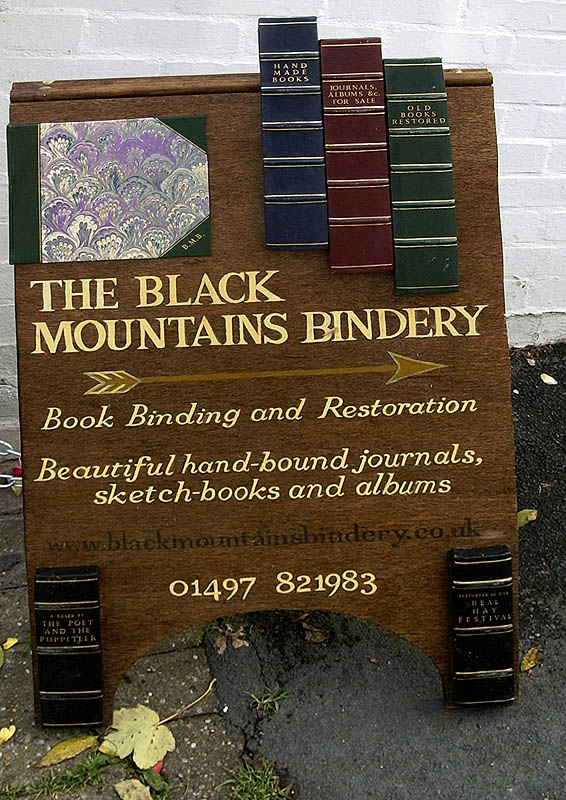 Book bindery sign, Hay-on-Wye [BJG]