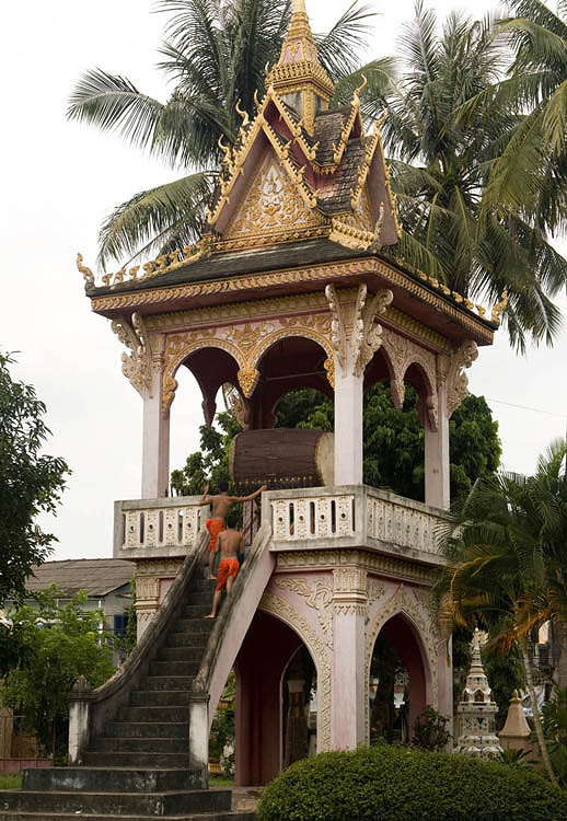 Drum tower, Wat Sainyaboum