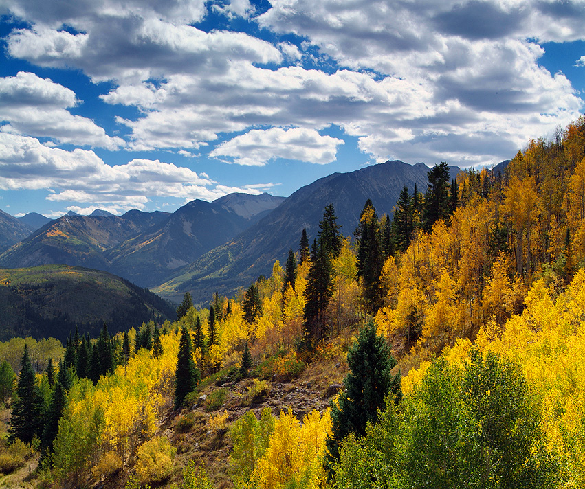 McClure Pass - Fall Color Mountains