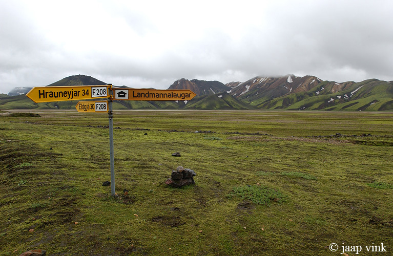 To Landmannalaugar