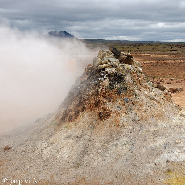 Hverir, fumarole