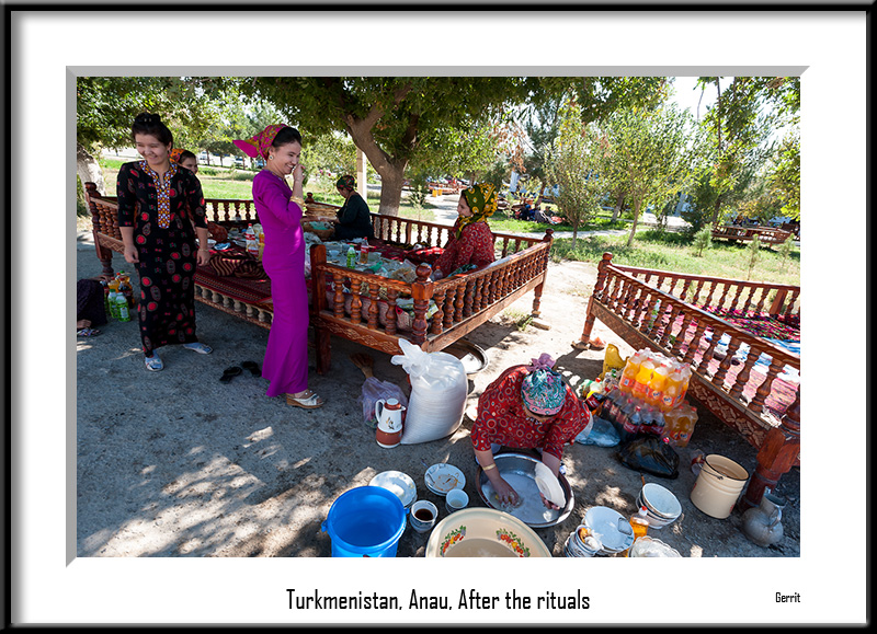 Turkmenistan, Anau, after the rituals