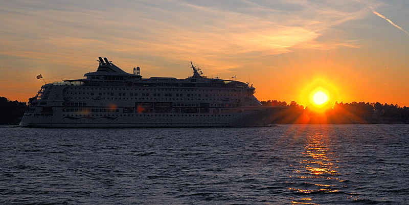 Birka Paradise in sunset