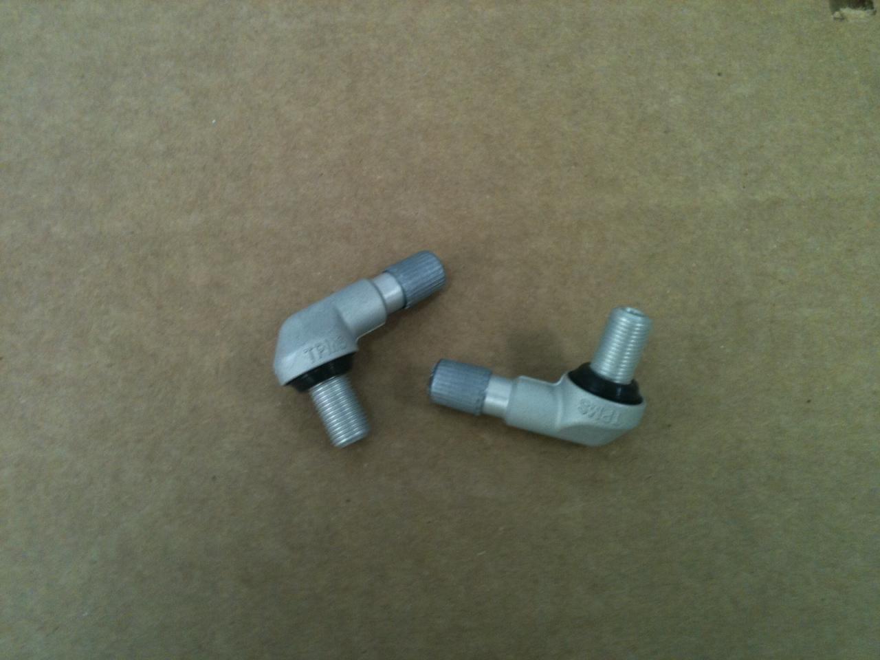 tpms_valve.JPG