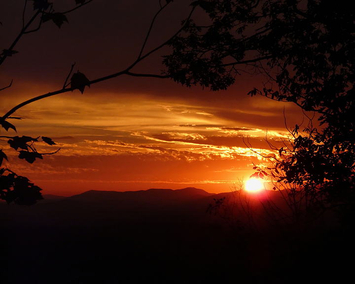 SUNSET OVER MILLS RIVER