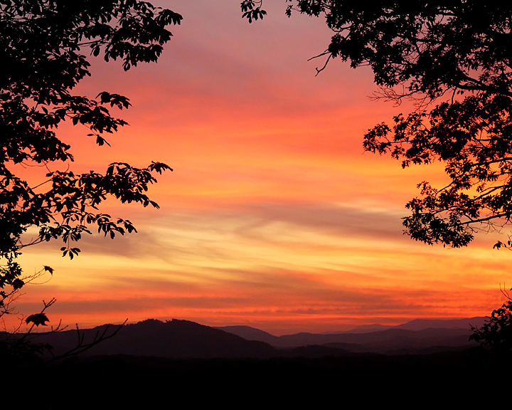 SUNSET OVER MILLS RIVER