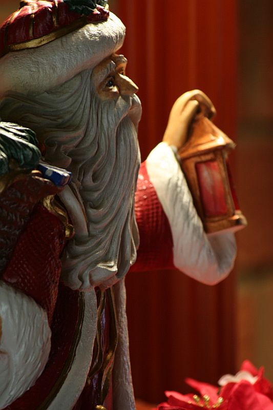 Santa & the Lantern