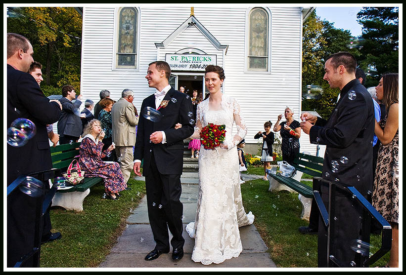 Grreeting the Bride and Groom with Bubbles