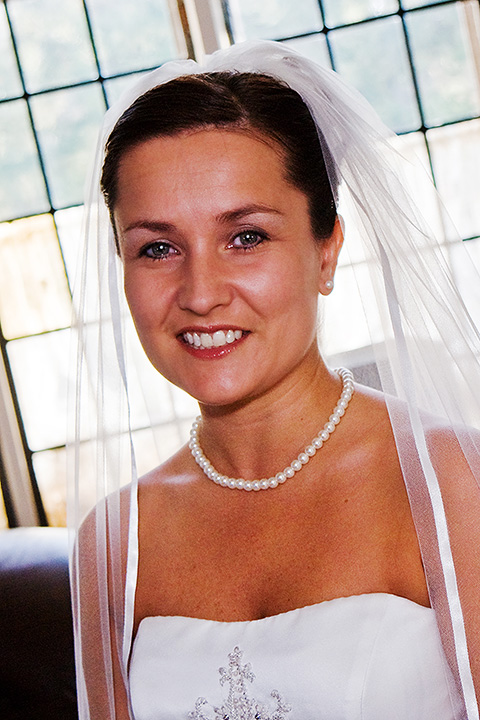 Its Her Wedding Day