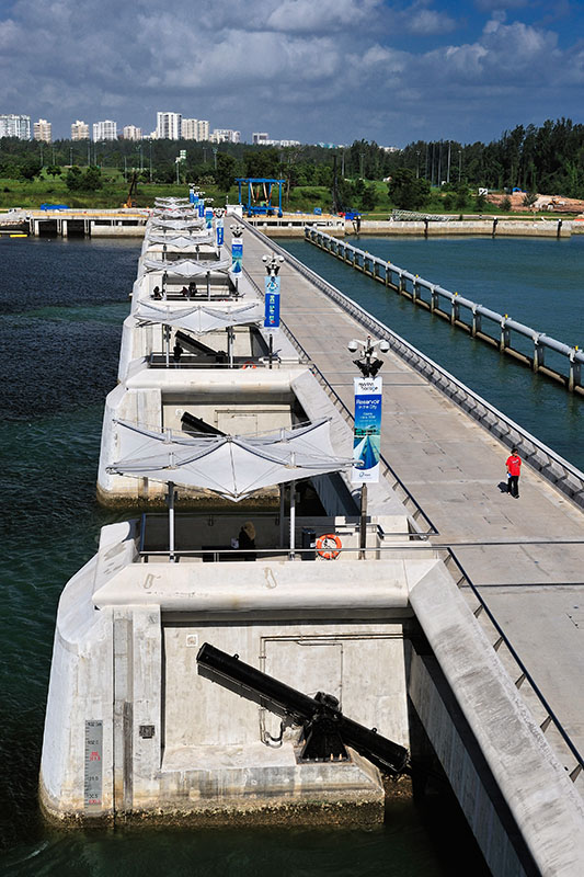 Marina Bridge