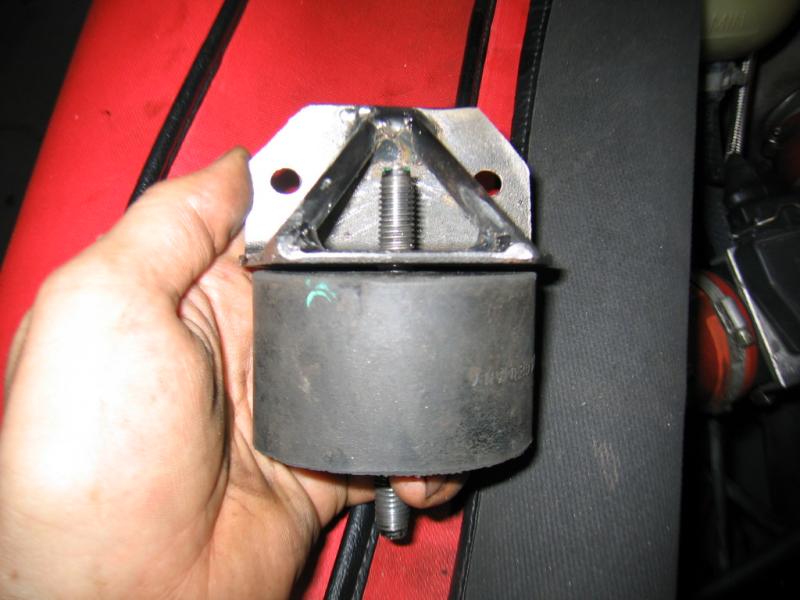 Trans mount bracket