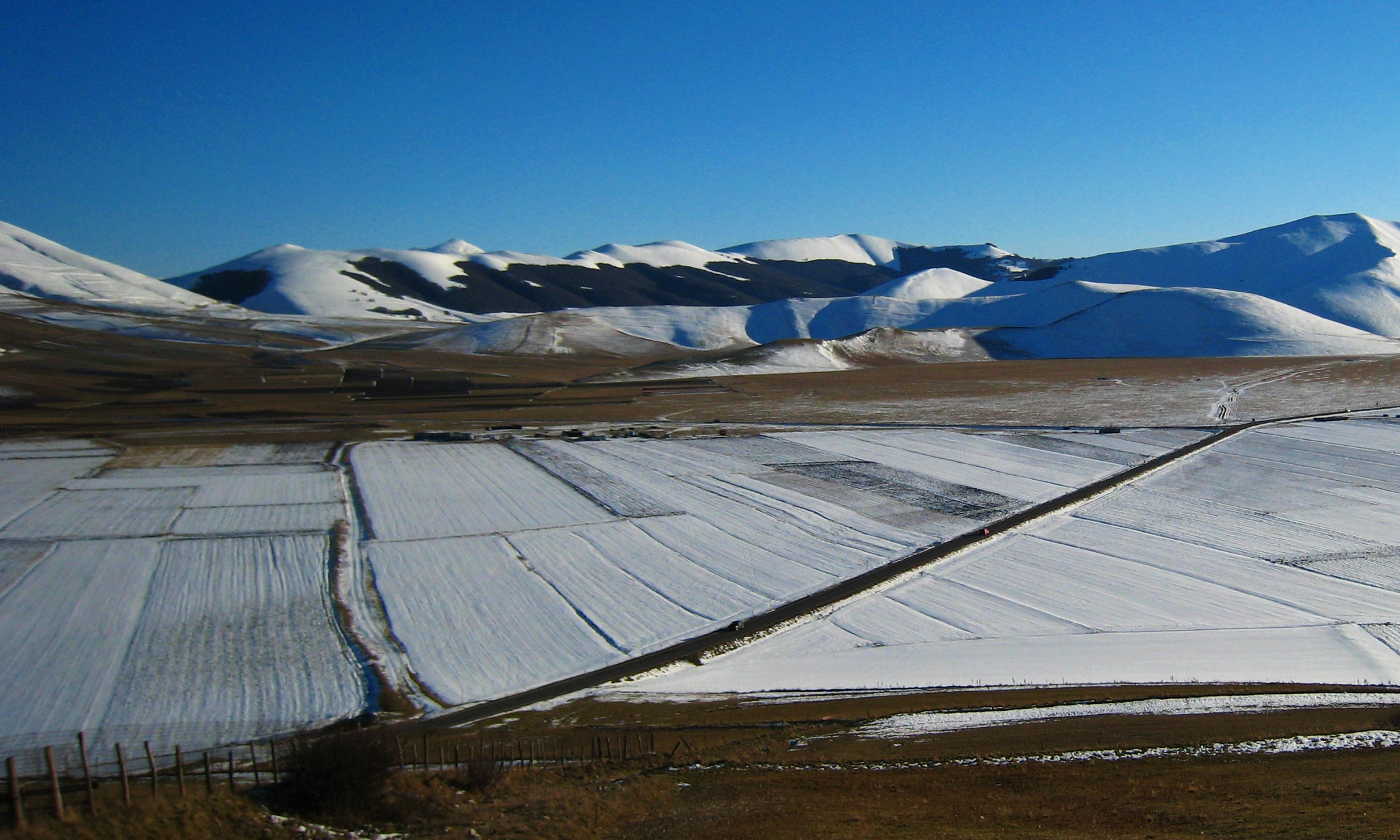 Castelluccio - lignes